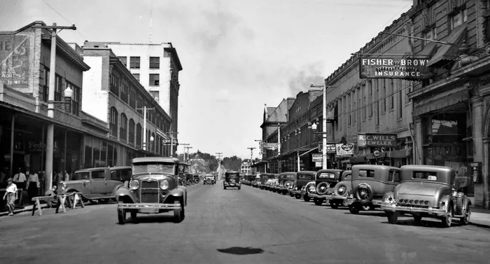 07edfdde-c98e-4ca4-abee-48145c3733aa-Downtown_Through_the_Years_23